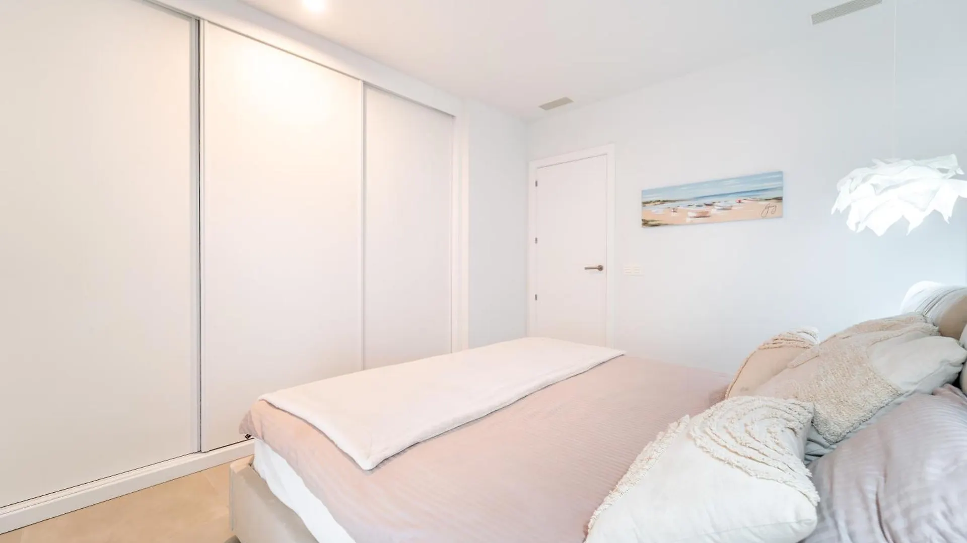 アパート Higueron West Property Collection - La Casa Solana By Hwpc フエンヒロラ